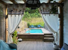 Villa cosy, piscine et plage., hotel in Les Trois-Îlets