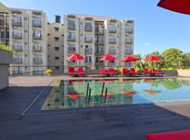 2 Bedroom Modern Apartment, מלון בMalabe