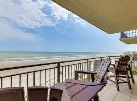 Beachfront New Smyrna Condo 1 Mi to Flagler Ave
