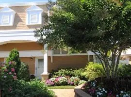 Heritage Condo - Friday To Friday