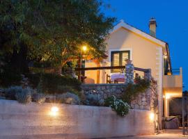 Villa Lora, ξενοδοχείο σε Tucepi