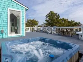 Pool with FREE HEAT Hot Tub Short Walk to Beach