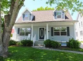 1051 Idaho Ave,