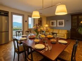 Il Grattacielo Luxury Home - Pinerolo Center - Confort and Beautiful View