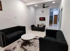 Homestay Temerloh Free Netflix Wi-fi 300MBPS 4 Bedroom 2 Air-cond Water Heater Water Filter