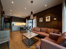 Lindvallen Ski Resort Pool and Padel - Sauna - 6 Guests, hotel in Sälen