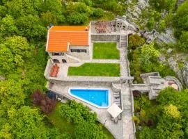 Blake's Villa