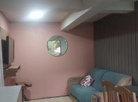 mini sítio，位于特雷斯科罗阿斯的酒店