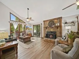 Riverside Mountain Retreat
