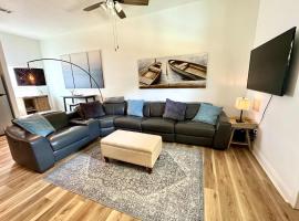 Texas Gulf Coast 3BR 1BA, hotel in Nederland