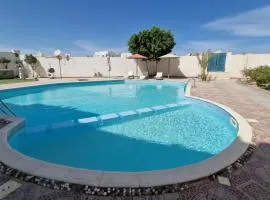 La bonita studio