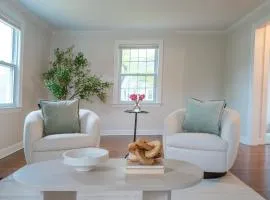 New Haven Staycation Near Yale Washer and Dryer Groups