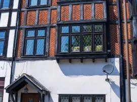 Cleave House - Contractor, Corporate & Leisure - Chic & Stylish - Sleeps 6