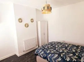 3 Bedroom Home in Bolsover with garden