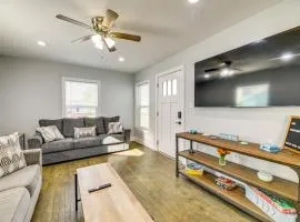 3 Mi to Beach Family Home in Corpus Christi!