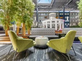 The Armon Stamford Hotel & Conference Center