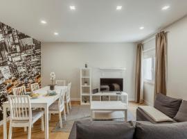 2-bedroom gem Central Odivelas, hotel i Odivelas
