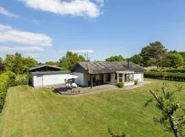 3 Bedroom Stunning Home In Sydals