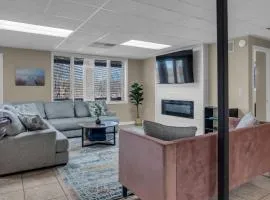 Lake Barkley Retreat - Newly Renovated - 5 BR