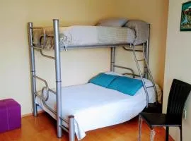 Loft con sala, desayunador y baño
