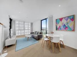 Avani Hotel 1BR Private Apt Casino Beach Dining