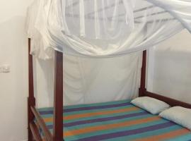 Rathna Home Stay, hotel v destinaci Talpe