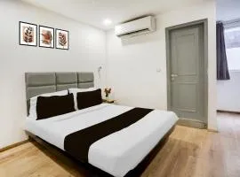 Super Townhouse Shahdara Near Yamuna Sports Complex Formerly Hotel Ipotel
