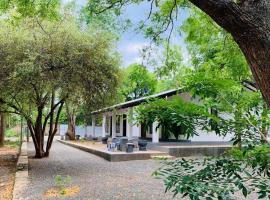 KNR Resort, rezort v destinaci Kataragama