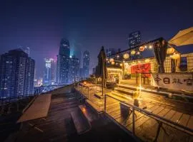 Chongqing Houlai Rooftop Terrace Youth Hostel候来屋顶露台青年旅舍
