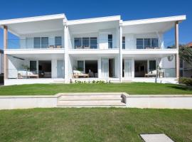 Pure Adrift Woolgoolga Beach Houses, hotel v destinaci Woolgoolga