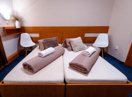 Vinné sklepy Skalák, hotel in Skalka