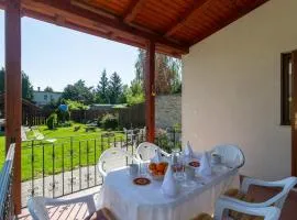 Lakeside Serenity House - Happy Rentals