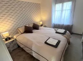 Logement cosy & atypique à l'étage d'une maison, entrée indépendante, proche de Paris