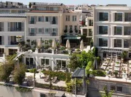 Mula Hotel