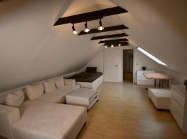 Ferienwohnung Windhund, hotel in Dornum