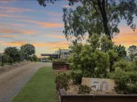 Plainland 3 bed rooms entire house