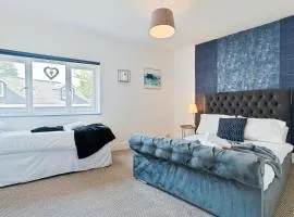 Spacious Cosy City Centre House - Perfect for Contractors & Work