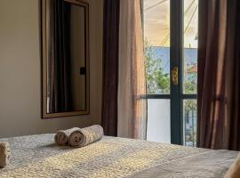 Melinda’s cozy apartments, hotel sa Plomari