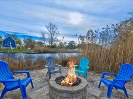 Beachgrass Bungalow, Hotel in Deep Hole