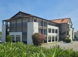 B&B HOTEL Avignon 1