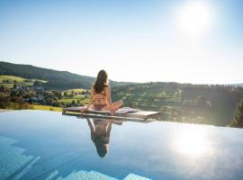 Schwarzwald Wellnesshotel SAIGERHÖH I Spa Golf & Wandern über dem Titisee, hotel sa Lenzkirch