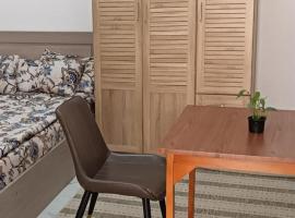 M&M للشقق الفندقية صحار Sohar, hotel v destinaci Suhár