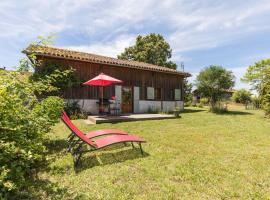 Gite du platane, hotel v destinaci Bélis