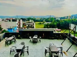 Hotel Aura Residency, A Unit of Sitara Group - Rishikesh Road, Haridwar