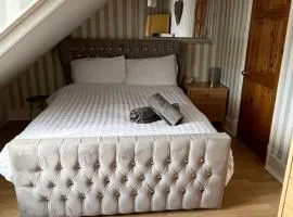 Double King-size room for rent in Clacton-On-Sea