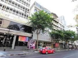 OYO Diamond Residence Silom