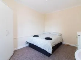 Brookvale Guest House Room 13