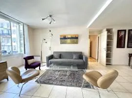 ApartHotel Riviera - Hotel des Postes 2 - City center Massena