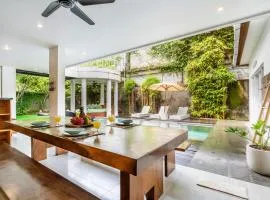 Beautiful villas - Right by the beach - Seminyak