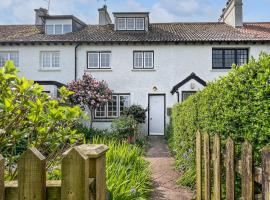 6 The Poplars Hawkcombe, hotel in Porlock